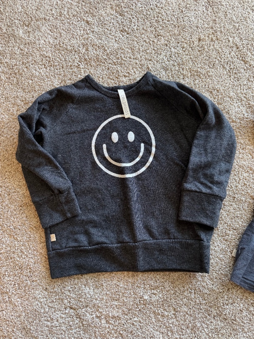 Childhoods sweatshirt 6/7
